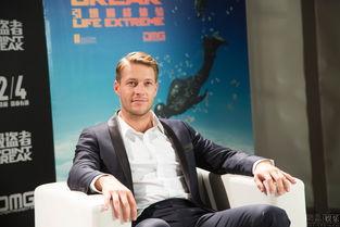 卢克采访爆料视频,揭秘幕后真相与精彩瞬间