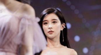 抖音娱乐圈爆料美女是谁,揭秘神秘美女身份之谜  第2张