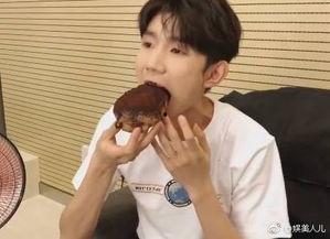 网红爆料王源视频播放下载,播放下载热潮席卷全网  第2张