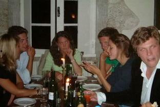 威廉前女友爆料视频,揭秘王室爱情纠葛  第2张