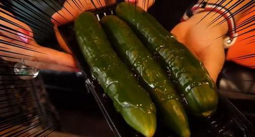 济南小网红吃瓜,揭秘网红美食背后的故事  第3张