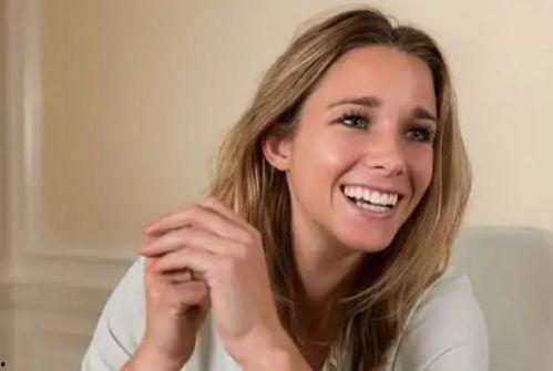 女孩荷兰在线观看,女孩的云端观影之旅  第2张