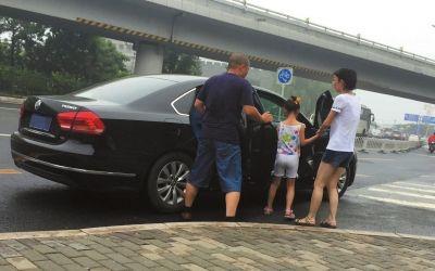 许昌爆料黑车是真的吗视频,真相调查与视频揭秘 第2张 许昌爆料黑车是真的吗视频,真相调查与视频揭秘 第2张