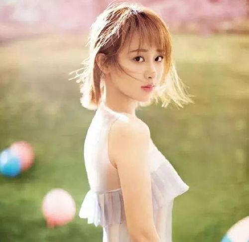 李沁肖战圈内爆料杨紫,杨紫成焦点话题