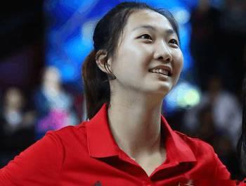 丁霞爆料袁心玥身高视频,视频曝光引发网友热议  第3张