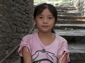 大胆侄女在线观看,揭秘家族秘辛的青春冒险之旅  第2张