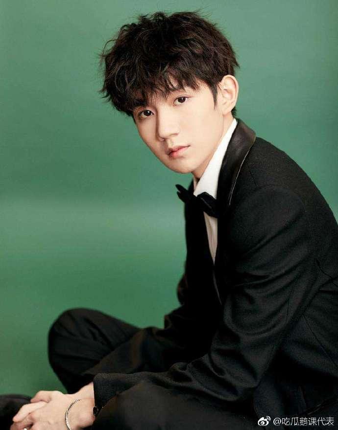 王源娱乐圈吃瓜爆料事件,揭秘吃瓜背后的真相与影响